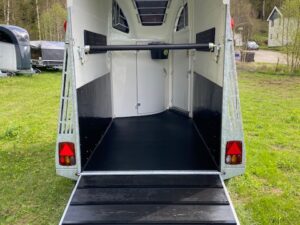 Halkfri gummiramp med ribbor – Clear Round Alu