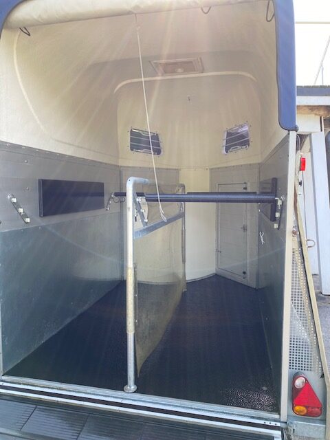 Insida Clear Round Alu – justerbara bogbommar