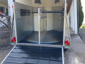 Insida Clear Round Alu – justerbara bogbommar och halkfri ramp