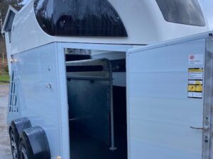 Clear Round Alu hästsläp – aluminium och GRP-konstruktion